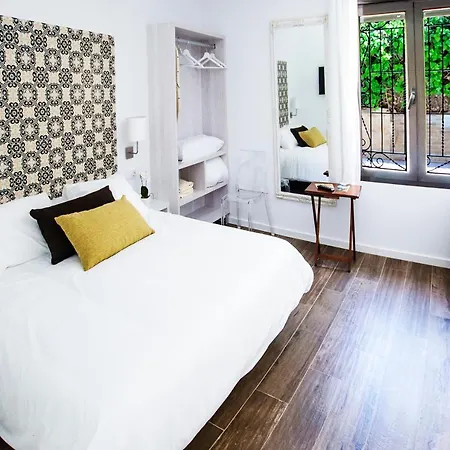 Fuente Toran Apartment *