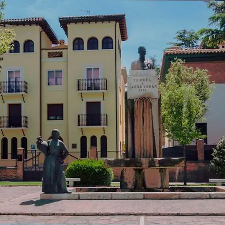Fuente Toran